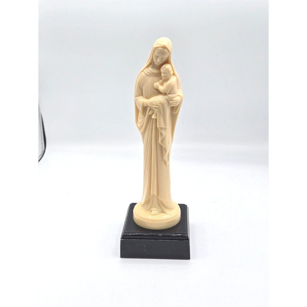 Vintage 10" Madonna and Child Statue, Virgin Mary Religious Lucite Figurine‎